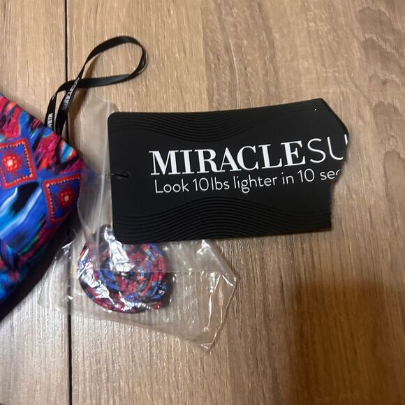 Miraclesuit Casablanca Multicolor Print Bandini Tankini Swim Top Size 8 - Picture 6 of 12